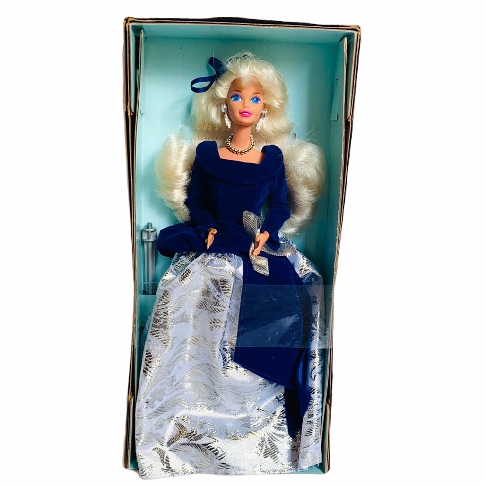 NRFB 1995 Winter Velvet Barbie Avon Exclusive